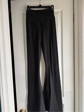 aerie Black Offline Super Flare High-Rise Leggings